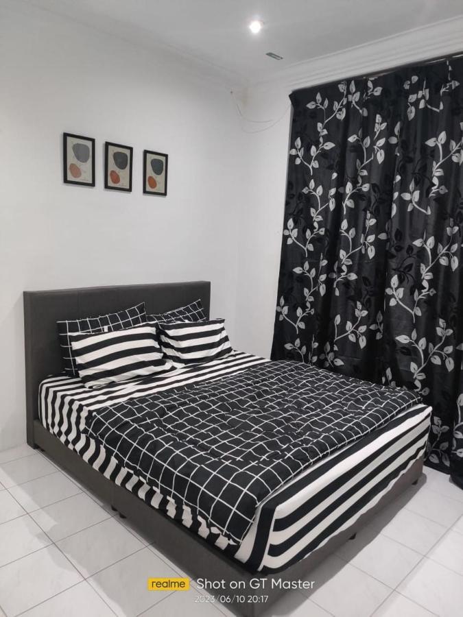 Naurah Homestay Sungai Petani Kültér fotó