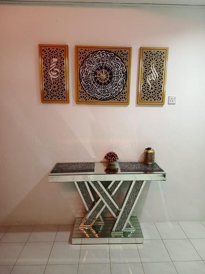 Naurah Homestay Sungai Petani Kültér fotó